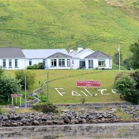 Portfinn Lodge Лийнан Екстериор снимка