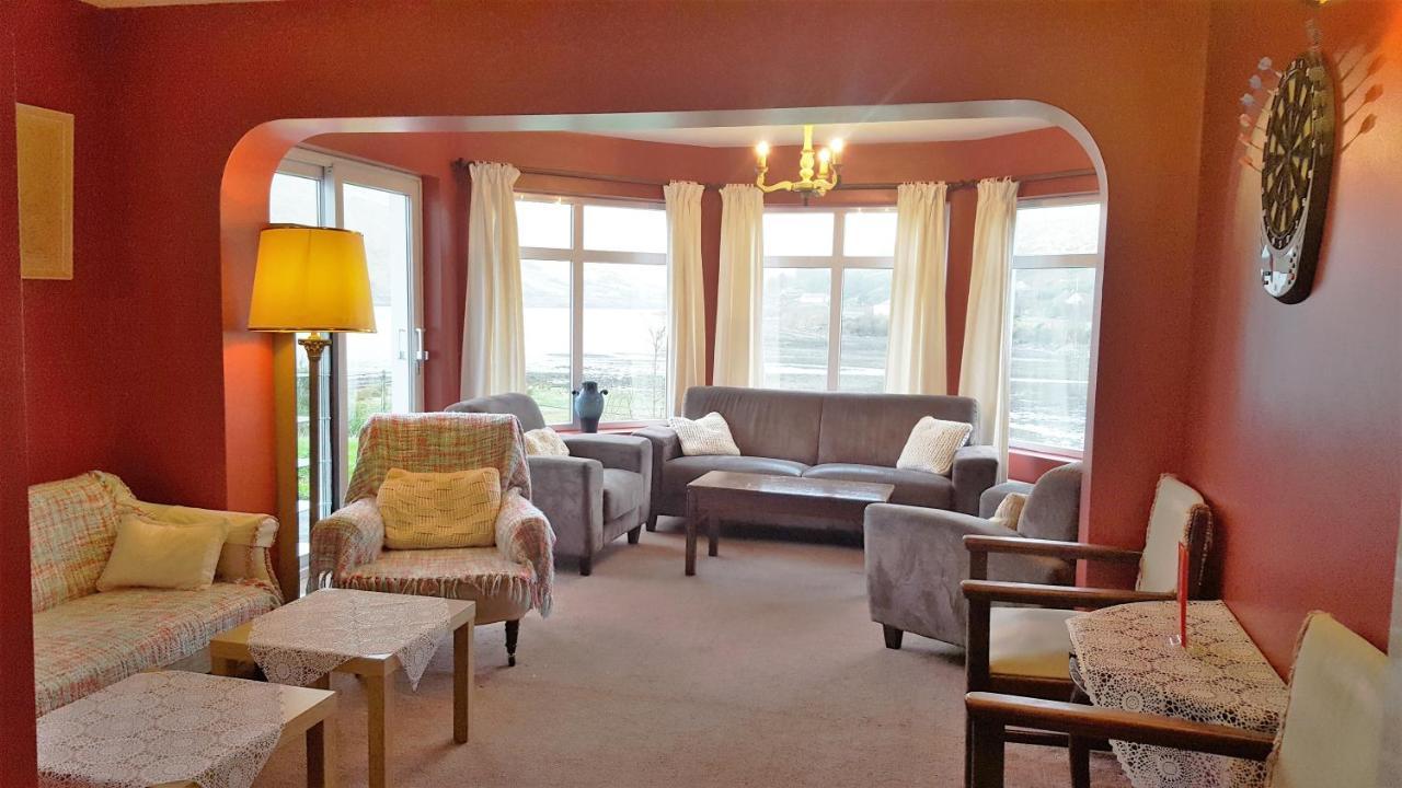 Portfinn Lodge Лийнан Екстериор снимка