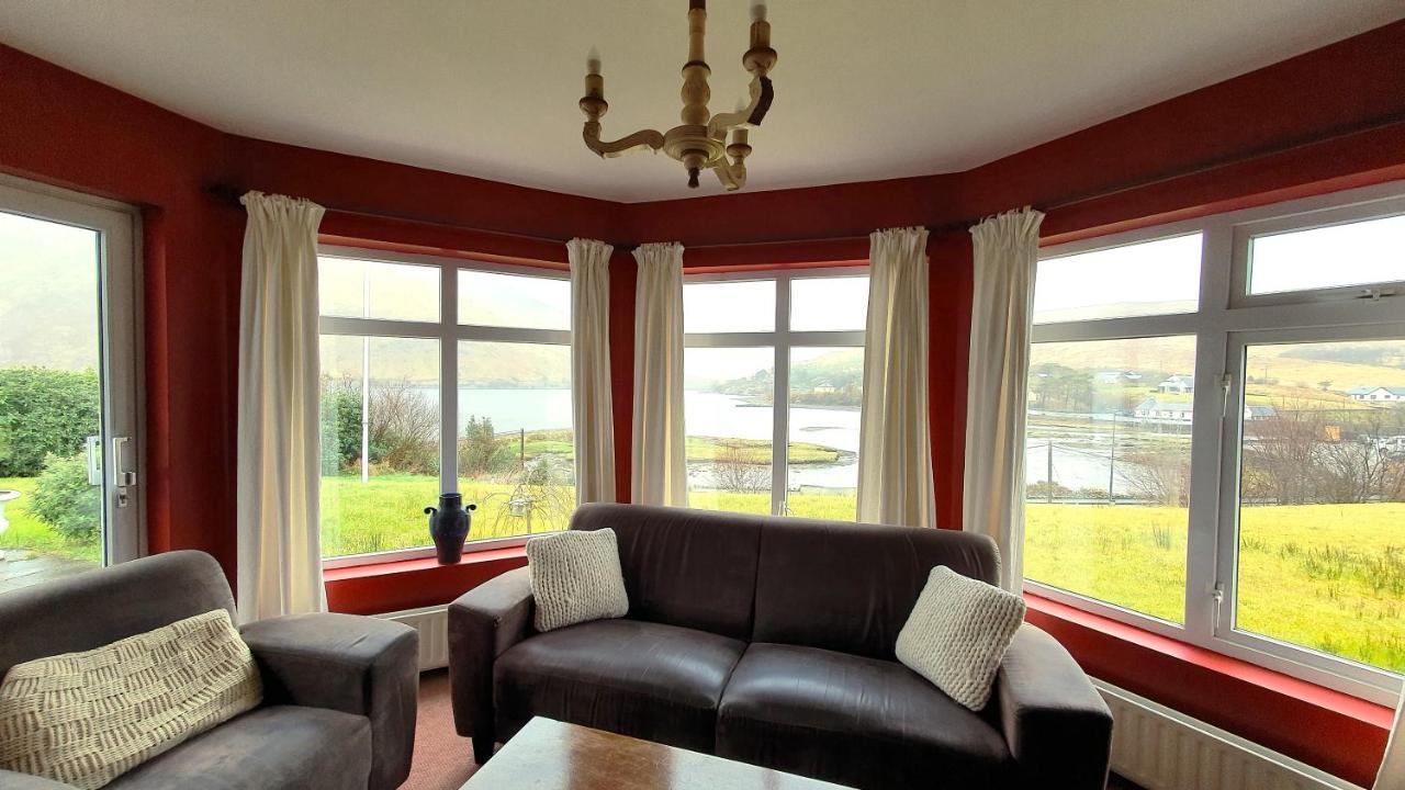 Portfinn Lodge Лийнан Екстериор снимка