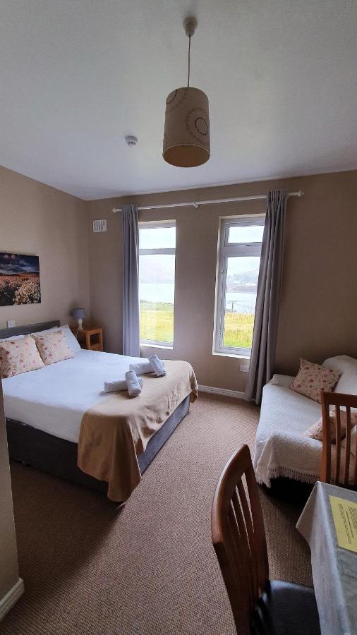 Portfinn Lodge Лийнан Екстериор снимка