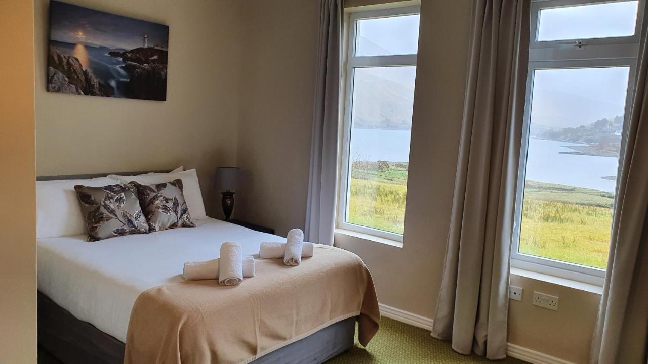 Portfinn Lodge Лийнан Екстериор снимка